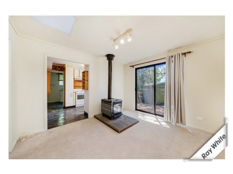 16 Shand Place, Latham ACT 2615
