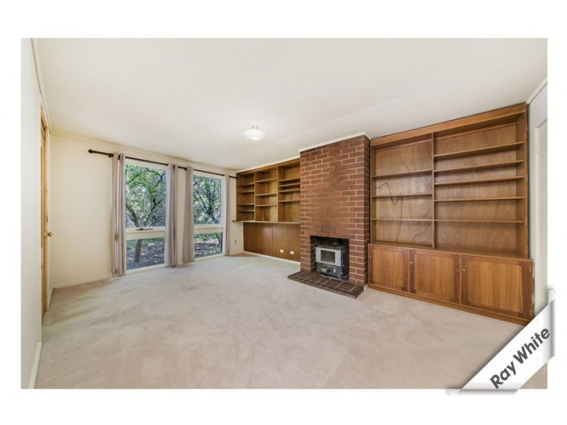 16 Shand Place, Latham ACT 2615