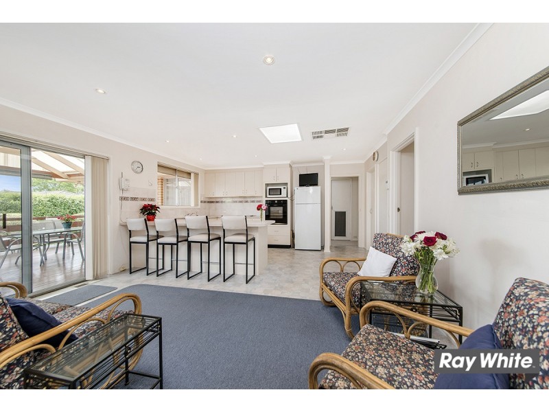 52 McEachern Crescent, Melba ACT 2615