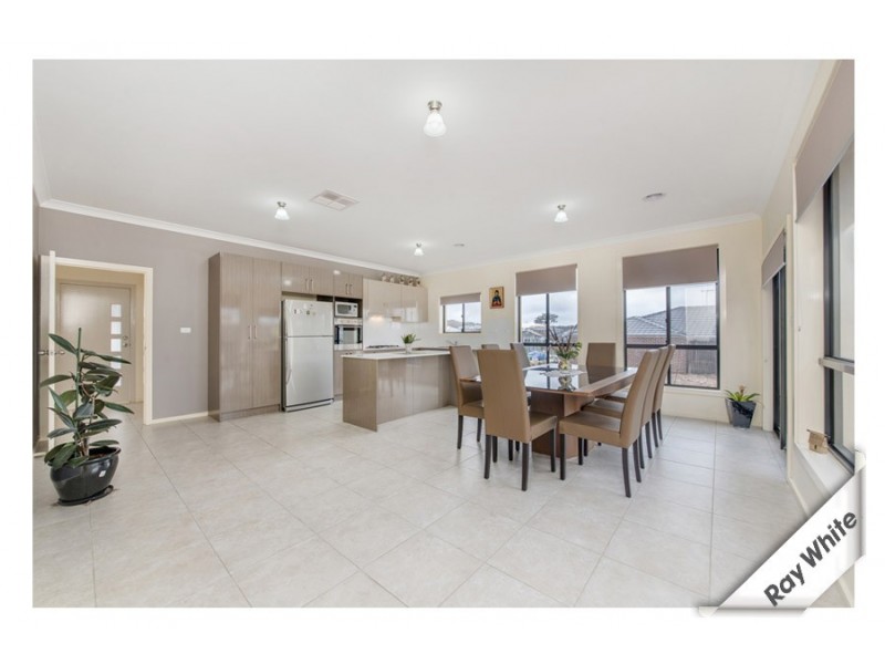 15 Pearl Gibbs Circuit, Bonner ACT 2914