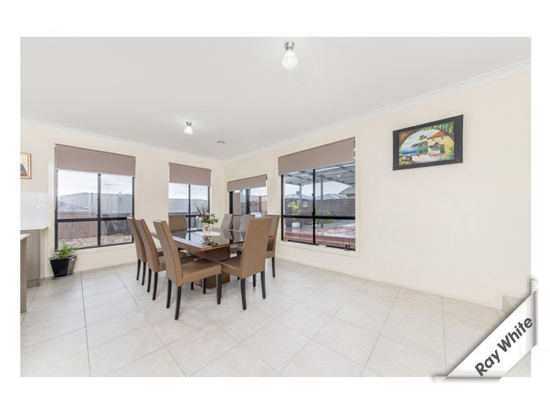 15 Pearl Gibbs Circuit, Bonner ACT 2914
