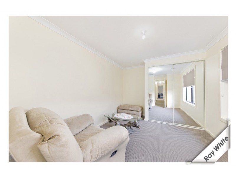 15 Pearl Gibbs Circuit, Bonner ACT 2914