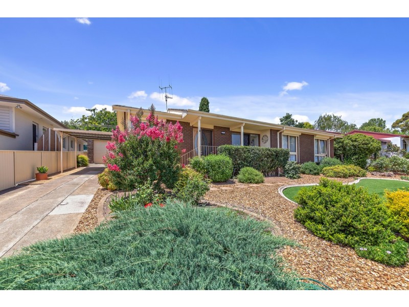 9 Want Place, Latham ACT 2615