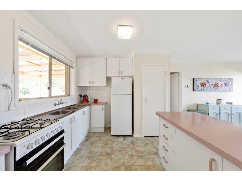 9 Want Place, Latham ACT 2615