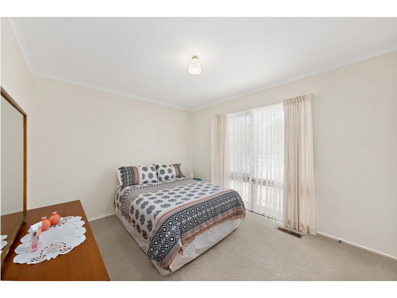 9 Want Place, Latham ACT 2615