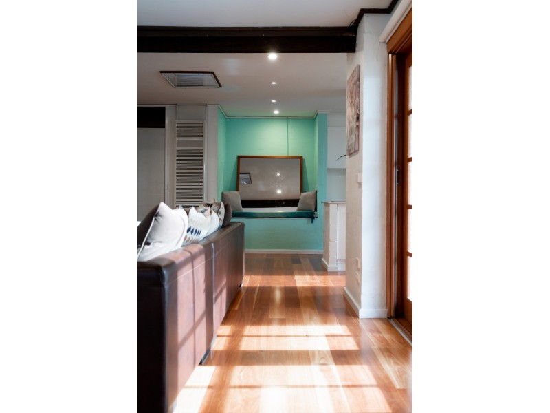 17 Solomon Crescent, Latham ACT 2615
