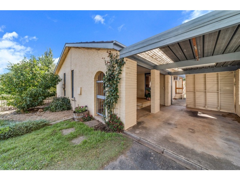 12 Ferguson Place, Flynn ACT 2615