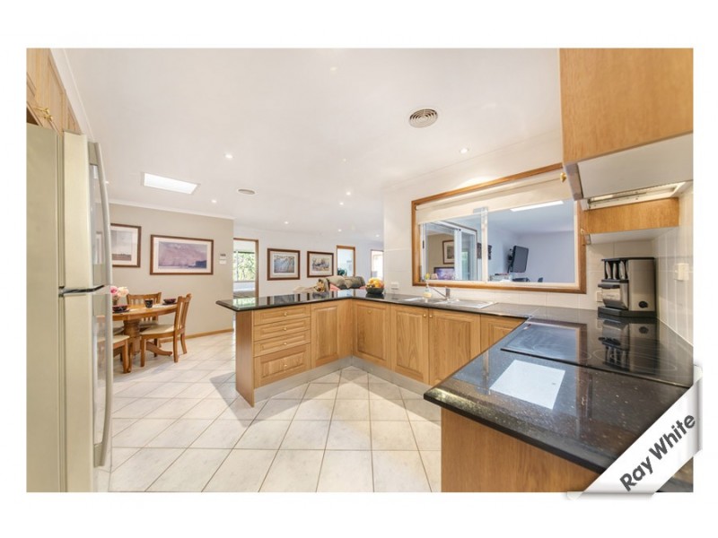 4 Belfield Crescent, Florey ACT 2615