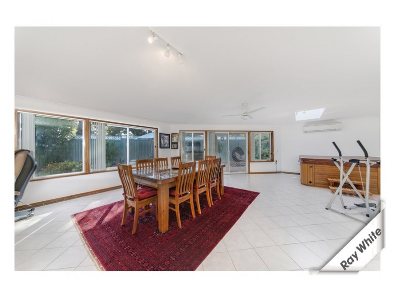 4 Belfield Crescent, Florey ACT 2615