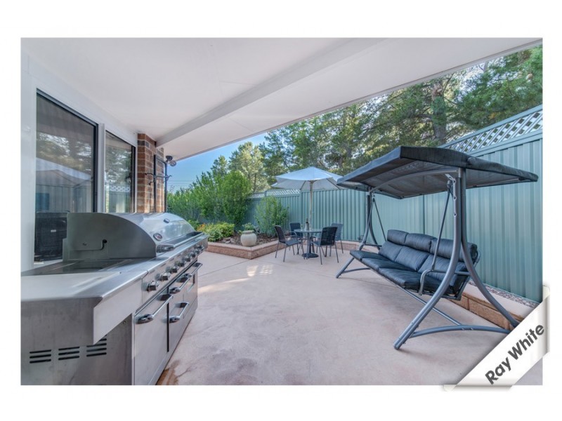 4 Belfield Crescent, Florey ACT 2615