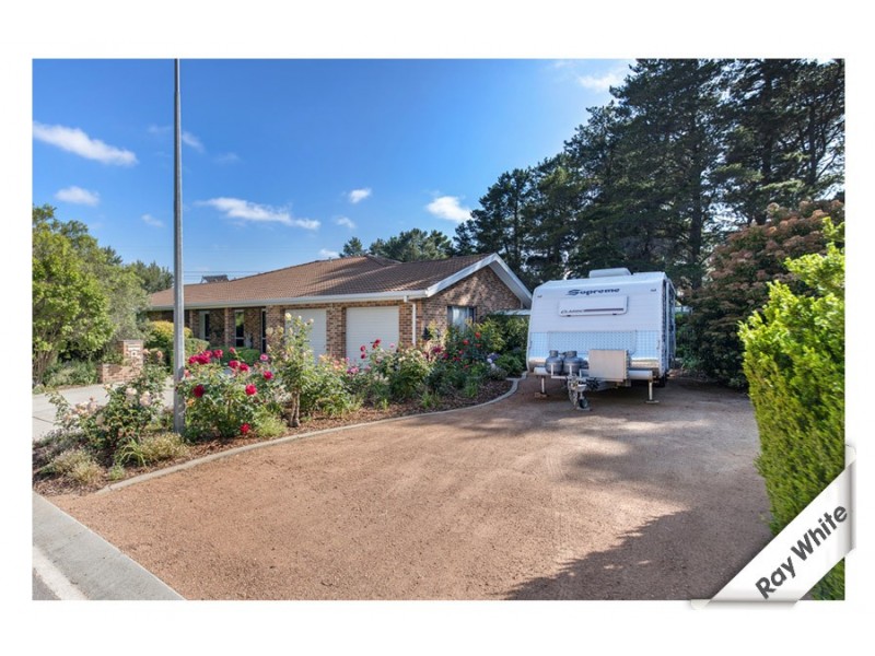 4 Belfield Crescent, Florey ACT 2615