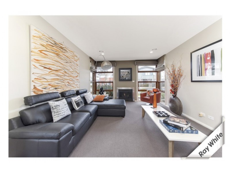 25 Chance street, Crace ACT 2911