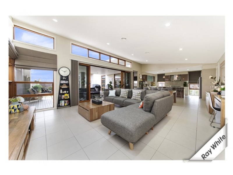 25 Chance street, Crace ACT 2911