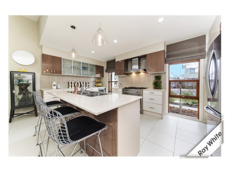 25 Chance street, Crace ACT 2911