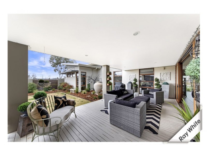 25 Chance street, Crace ACT 2911