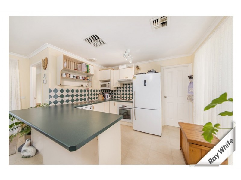 2 Macqueen Place, Charnwood ACT 2615