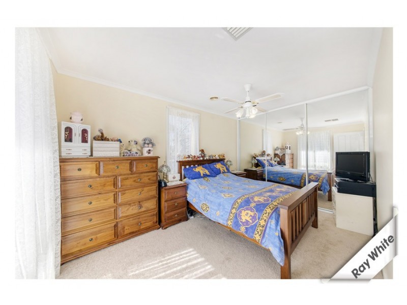 2 Macqueen Place, Charnwood ACT 2615