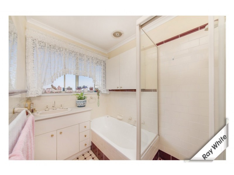 2 Macqueen Place, Charnwood ACT 2615