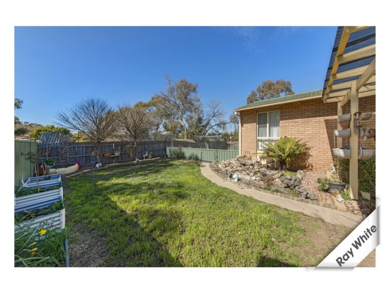 2 Macqueen Place, Charnwood ACT 2615