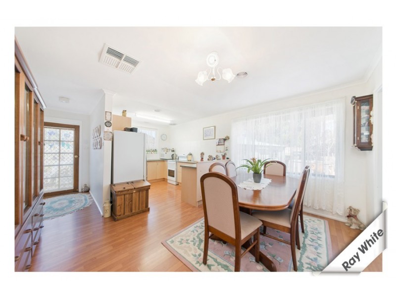 12 Kingham Place, Charnwood ACT 2615