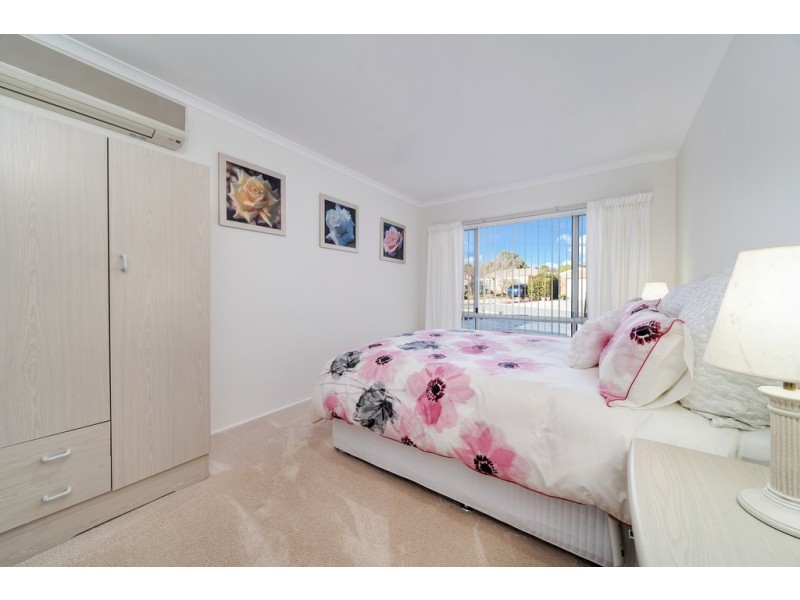 12 Allen Place, Holt ACT 2615