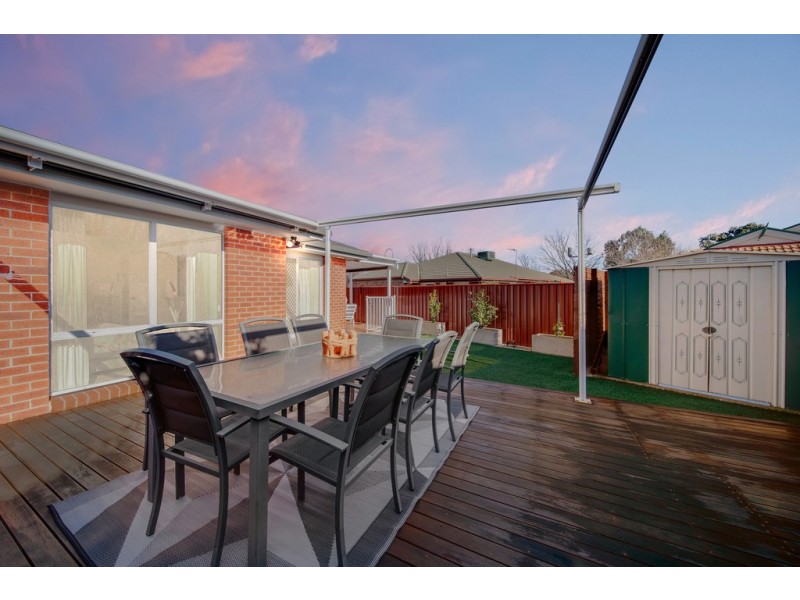 12 Allen Place, Holt ACT 2615