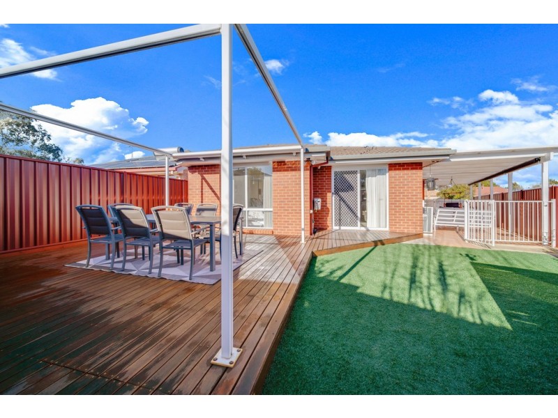 12 Allen Place, Holt ACT 2615