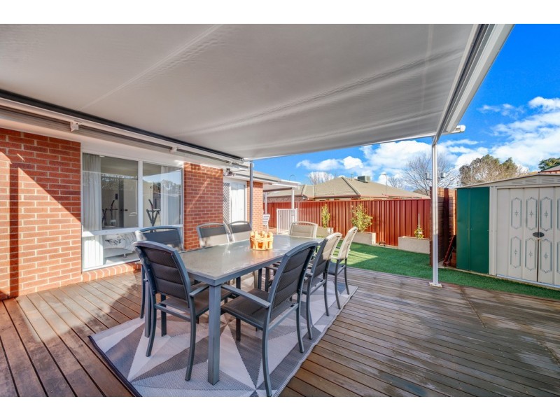 12 Allen Place, Holt ACT 2615