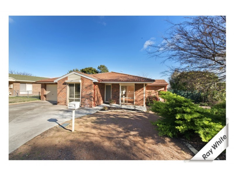 42 Britten-Jones Drive, Holt ACT 2615
