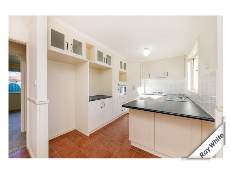 42 Britten-Jones Drive, Holt ACT 2615
