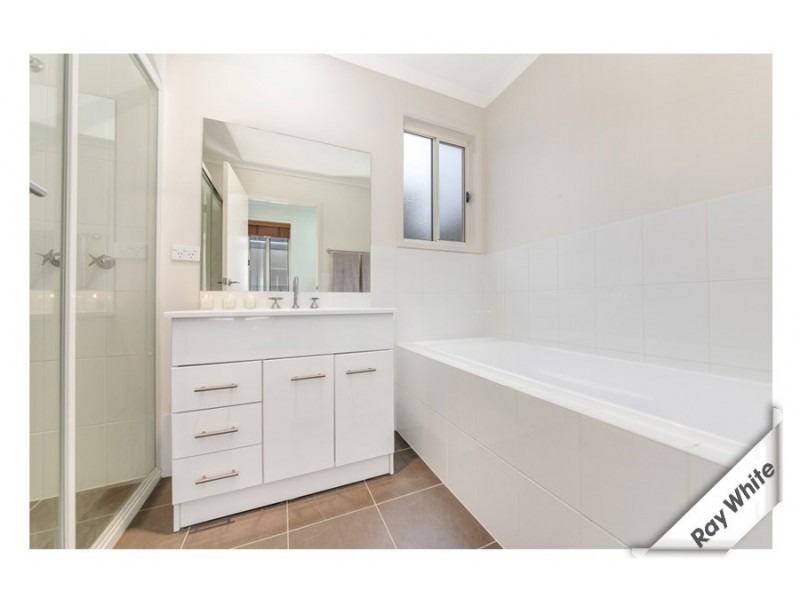 53 Bryan Hudson Street, Macgregor ACT 2615