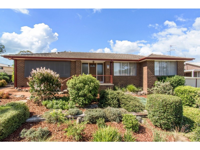 15 Messenger Street, Holt ACT 2615