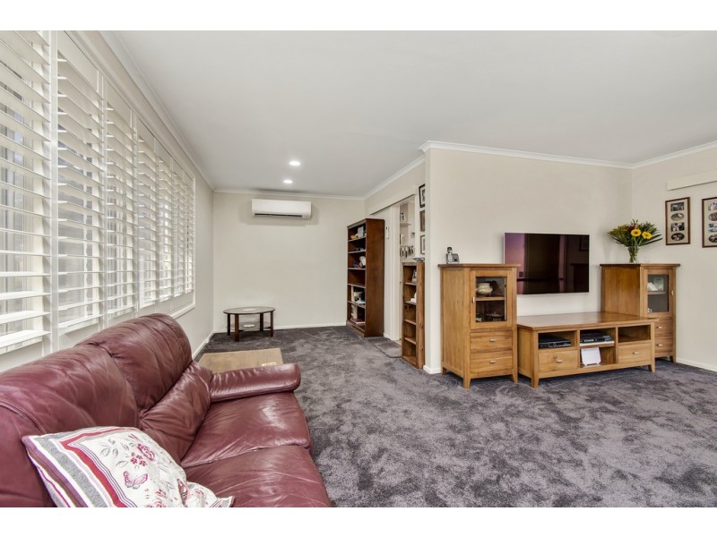 15 Messenger Street, Holt ACT 2615