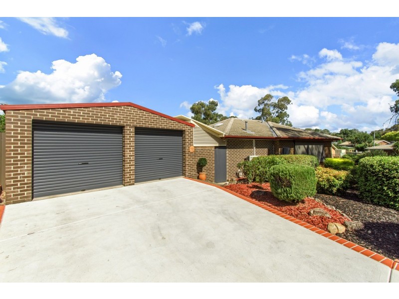 15 Messenger Street, Holt ACT 2615