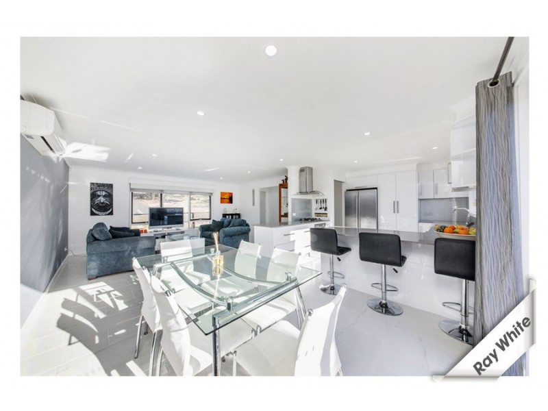 26 Handcock Crescent, Macgregor ACT 2615