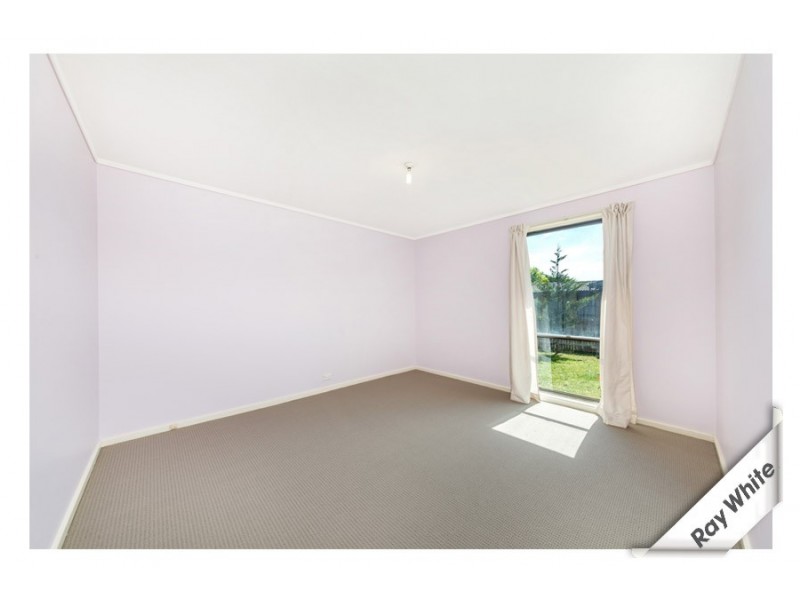 14 Warland Place, Charnwood ACT 2615