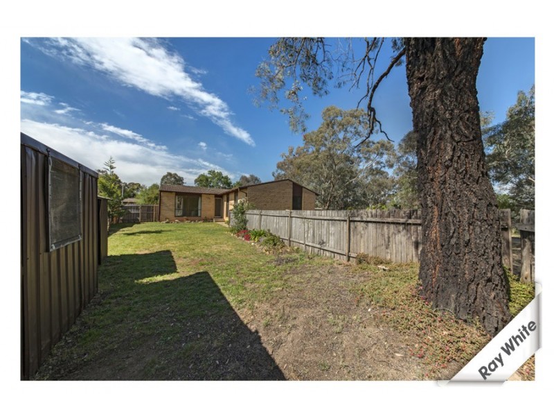 14 Warland Place, Charnwood ACT 2615