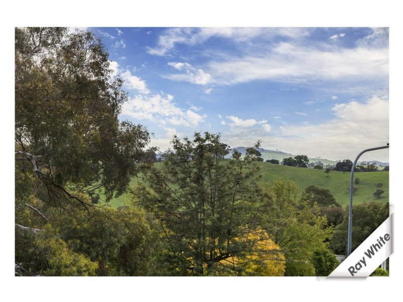 2 Eddison Place, Fraser ACT 2615