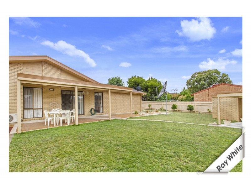 74 Enright Crescent, Florey ACT 2615
