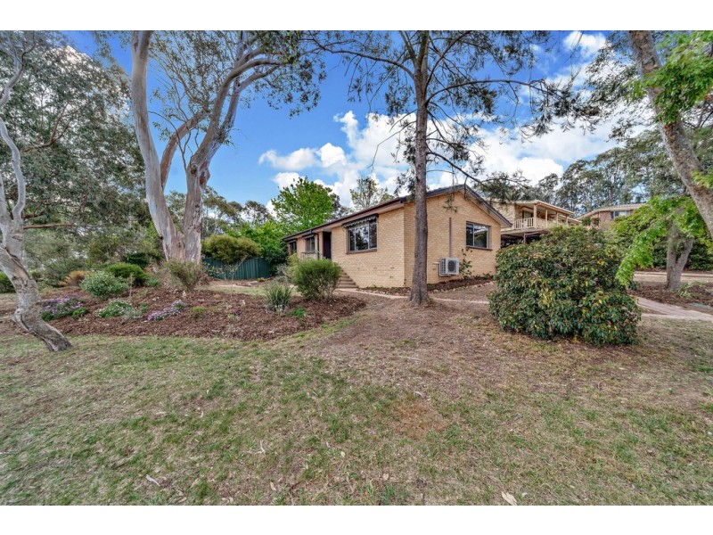 88 Bettington Circuit, Charnwood ACT 2615