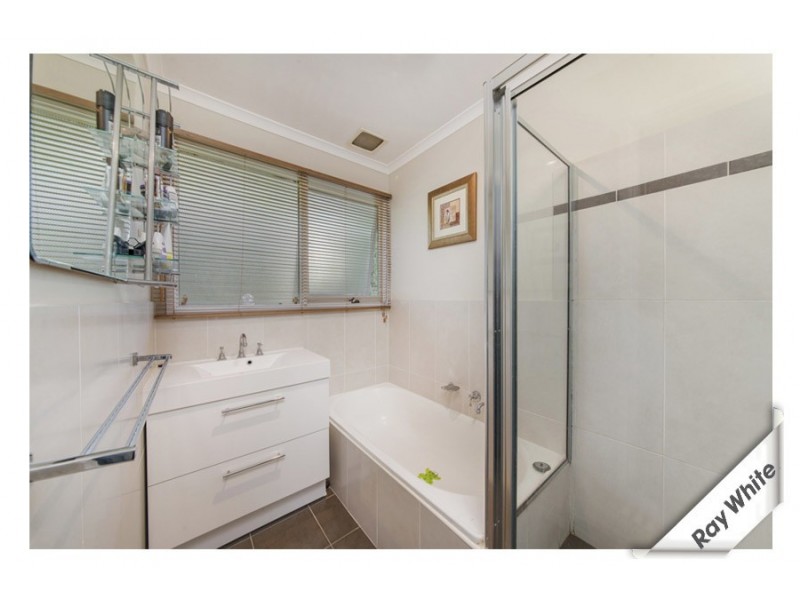 6 Dangar Place, Charnwood ACT 2615