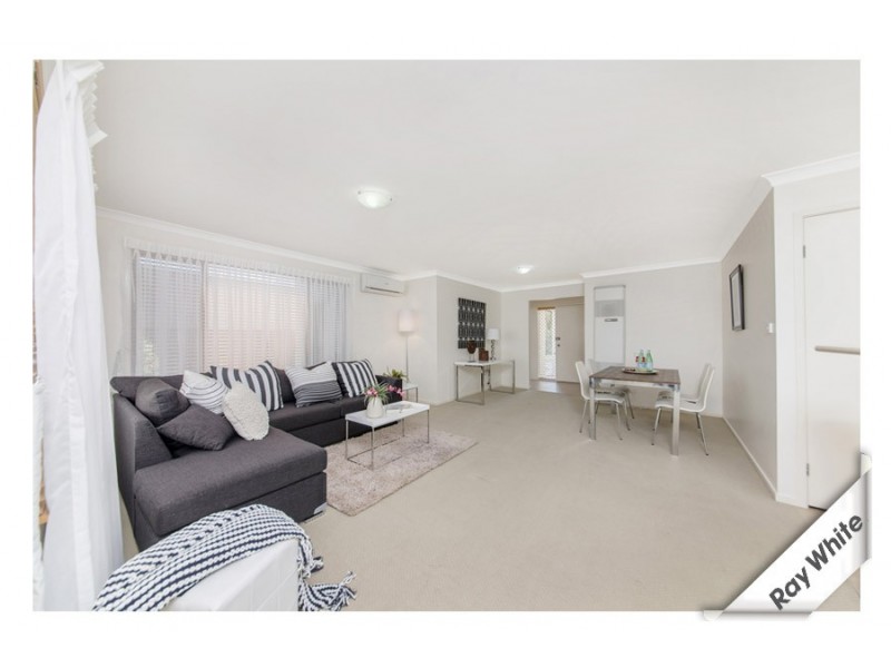 19 Jean Macnamara Street, Macgregor ACT 2615