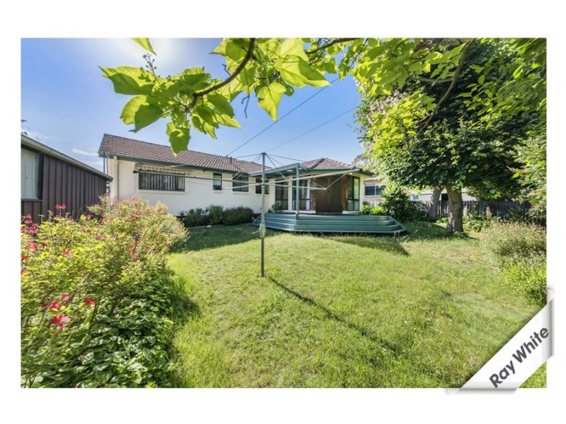 6 Braine Street, Page ACT 2614