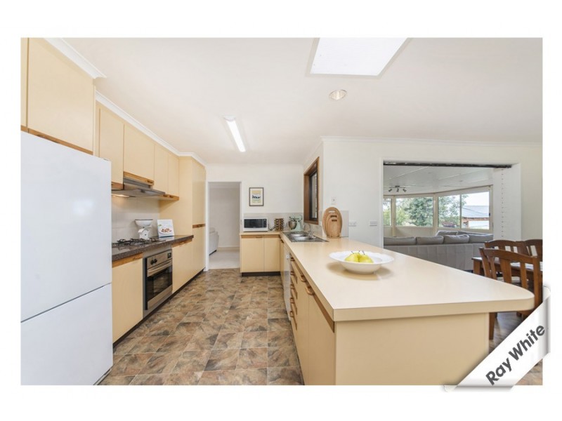 13 Fred Johns Crescent, Mckellar ACT 2617