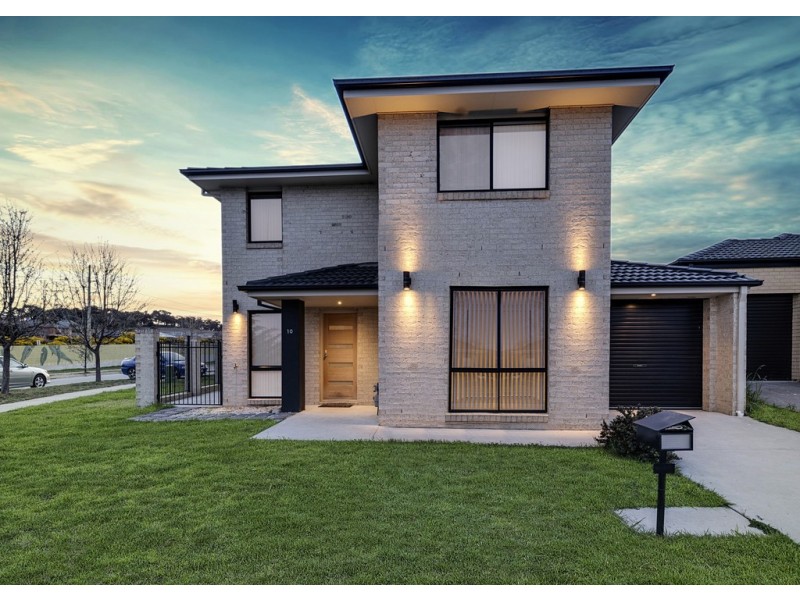 10 Chuter Street, Casey ACT 2913