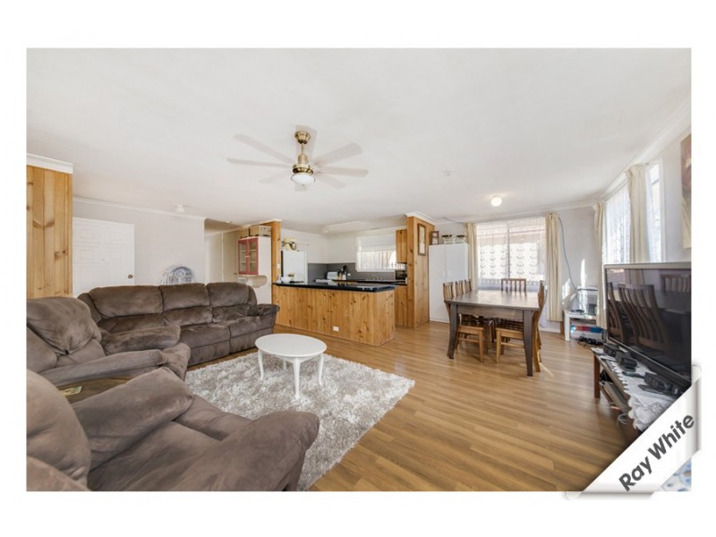 33 Cooney Court, Charnwood ACT 2615