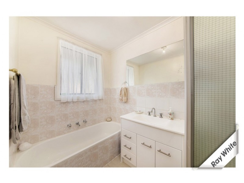 33 Cooney Court, Charnwood ACT 2615