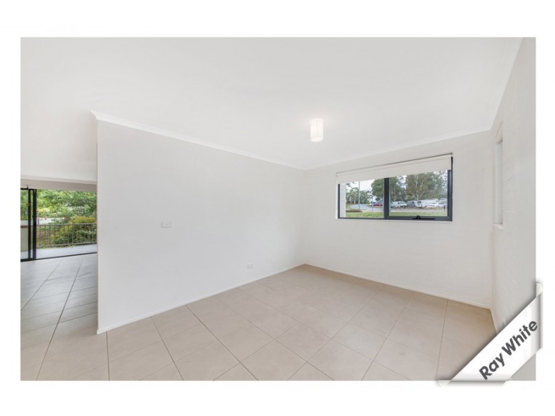 1/1 Tauss Place, Bruce ACT 2617