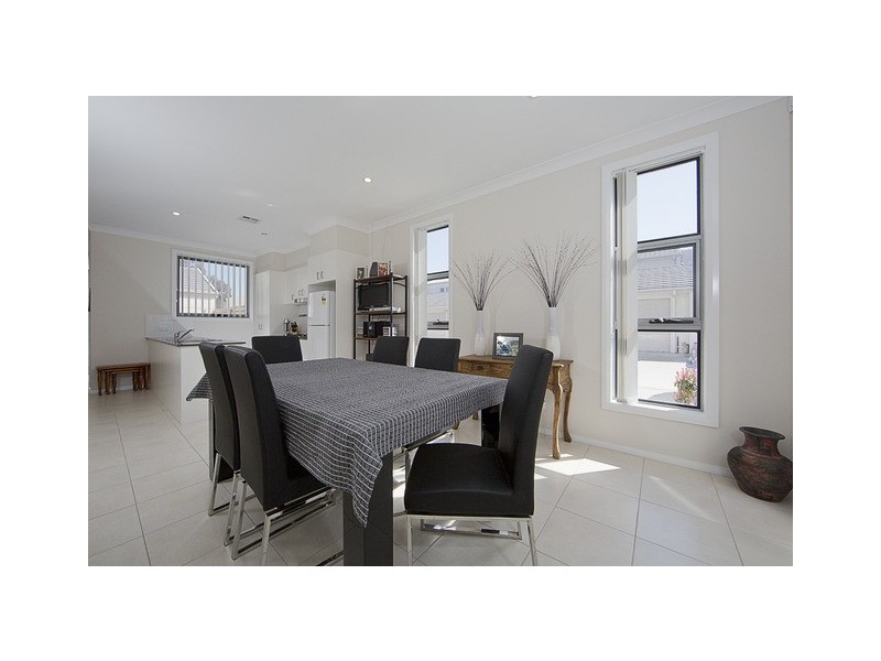 33 Tom Nicholas Crescent, Forde ACT 2914