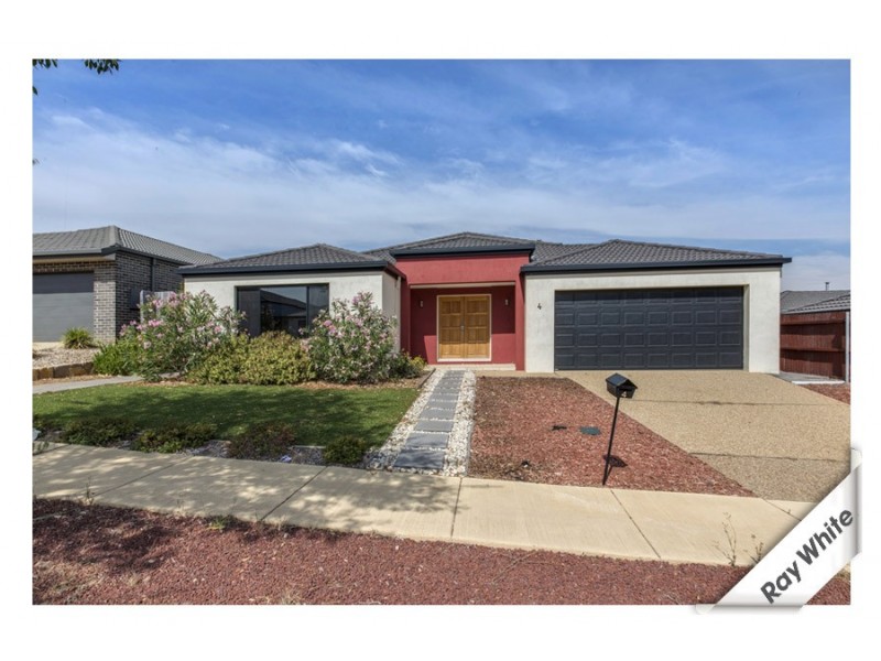 4 Flagstone Street, Harrison ACT 2914